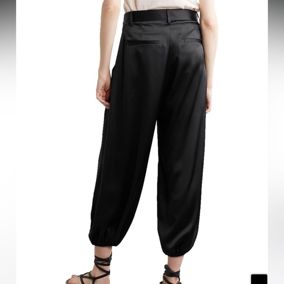 Nili Lotan Women’s Lisbon Silk-Charmeuse Black Pleated Tapered Pants Size 0 - Picture 14 of 14